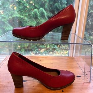 Tamaris Elegant Red Women's Heels size 37 leather red shoes